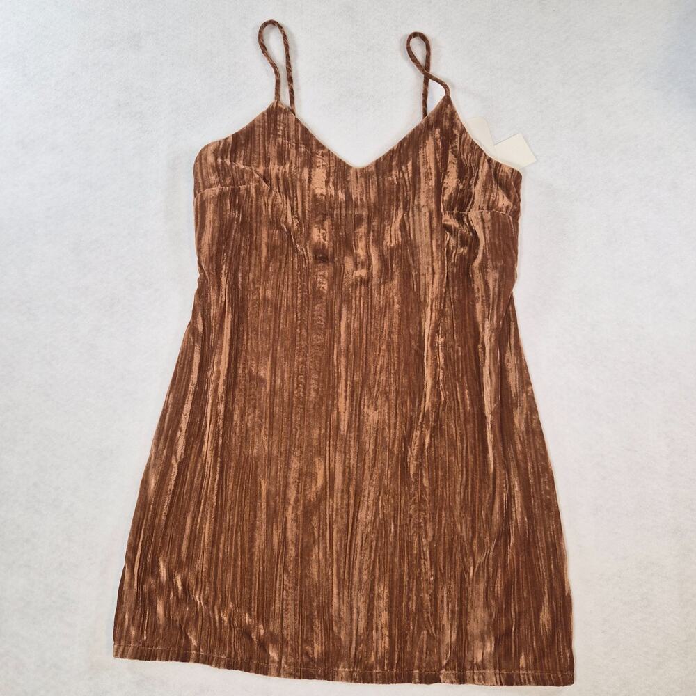 NWT Elodie Velvet Sleevless Mini Dress Clay Brown V-Neck Size Medium Juniors - Picture 2 of 12